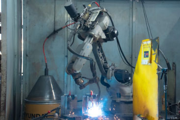 溶接加工（ロボット溶接・炭酸ガス溶接）